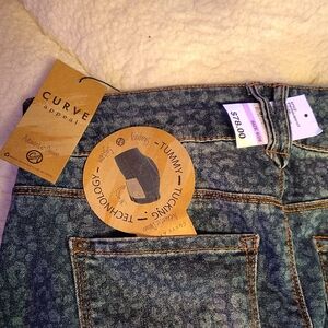 Curve Appeal Women's Blue Flare Jeans